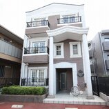 Greenwich　House