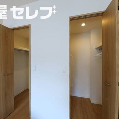 ※モデルルーム（階数によって色合いの相違があります。）