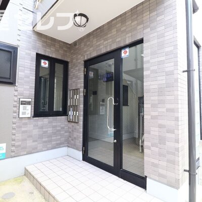 防犯カメラも付いてますよ。