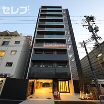 アデグランツ上前津