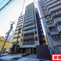 プレサンス　ロジェ　丸の内　CENTRAL　CASA