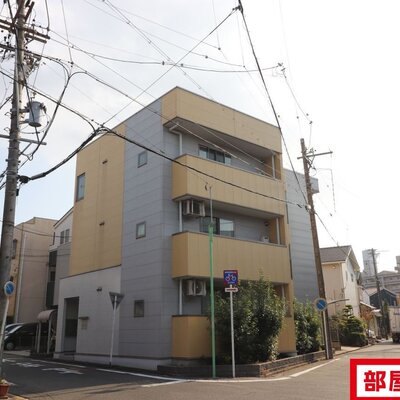 おしゃれな外観です。