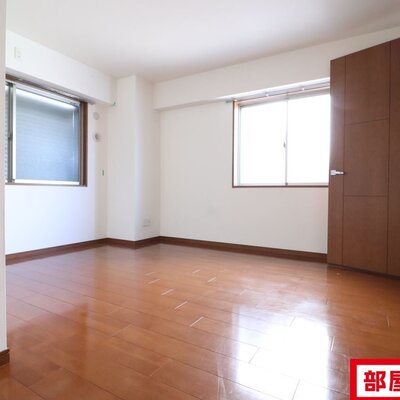 独立洗面台もワイドで使い勝手が良いです。イメージ写真